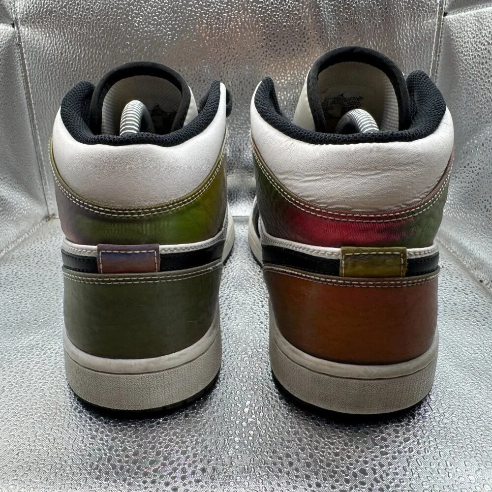 Size 10.5 Air Jordan 1 Mid SE Mens White Black Athletic Sneakers DM7802-100‎